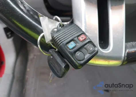 2009 Ford Mustang V6/V6 Premium from USA, damaged, VIN 1ZVHT80N795118080